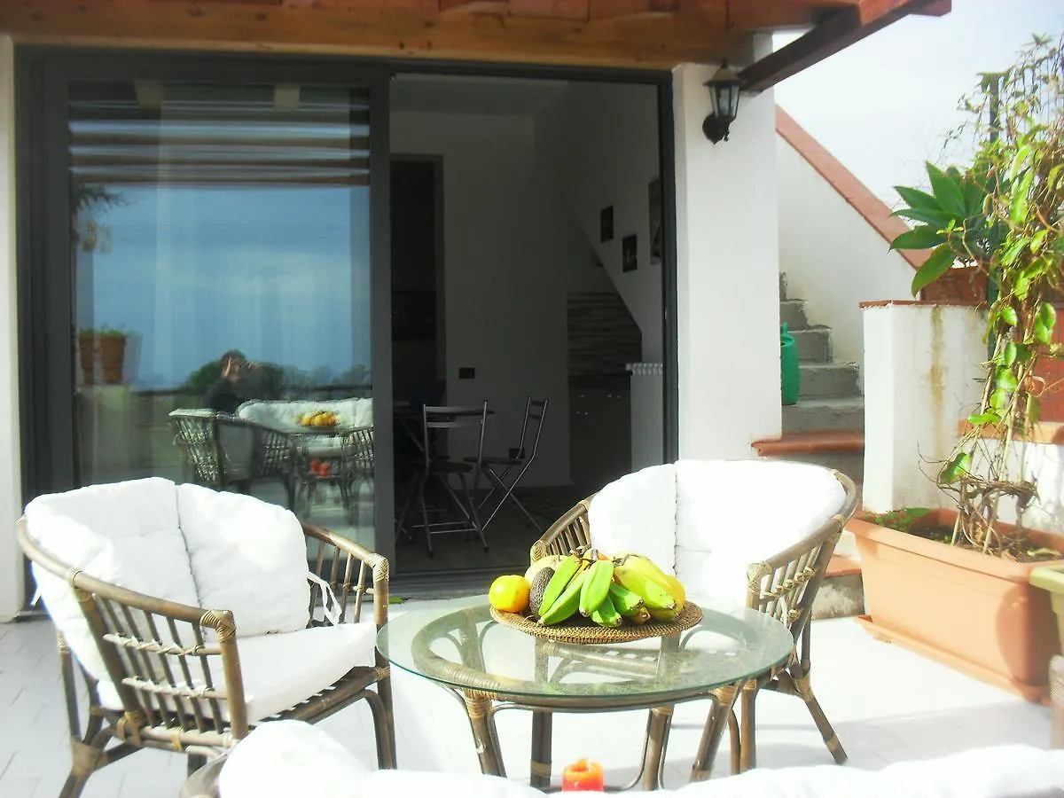 B&B Villa Lidia 아치레알레