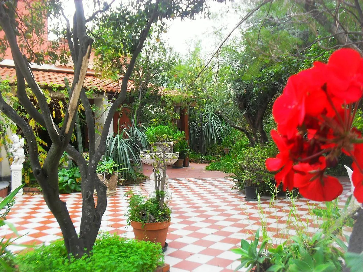 B&B Villa Lidia 아치레알레