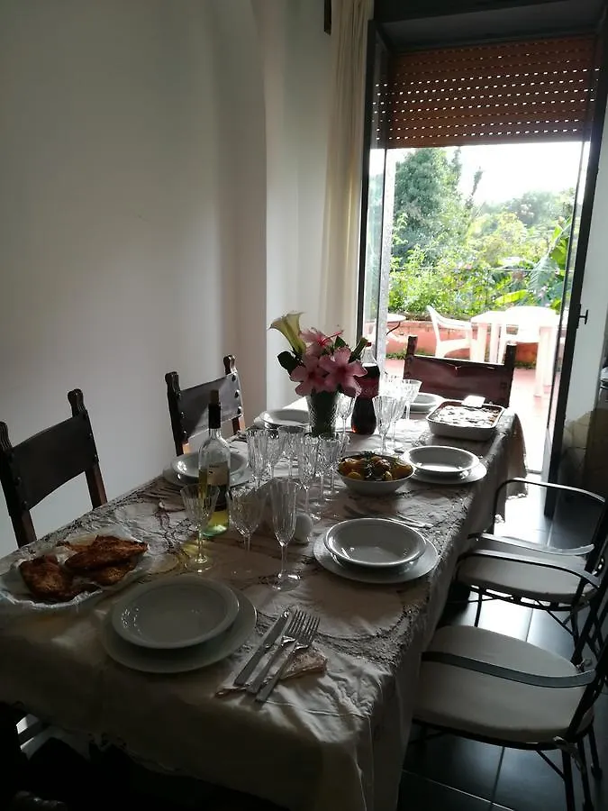 B&B Villa Lidia 아치레알레